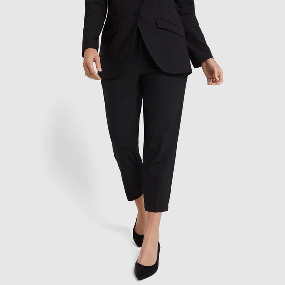 GOOP X UNIVERSAL STANDARD Black Wool Pleated Cropped Trousers - Picture 3 of 6